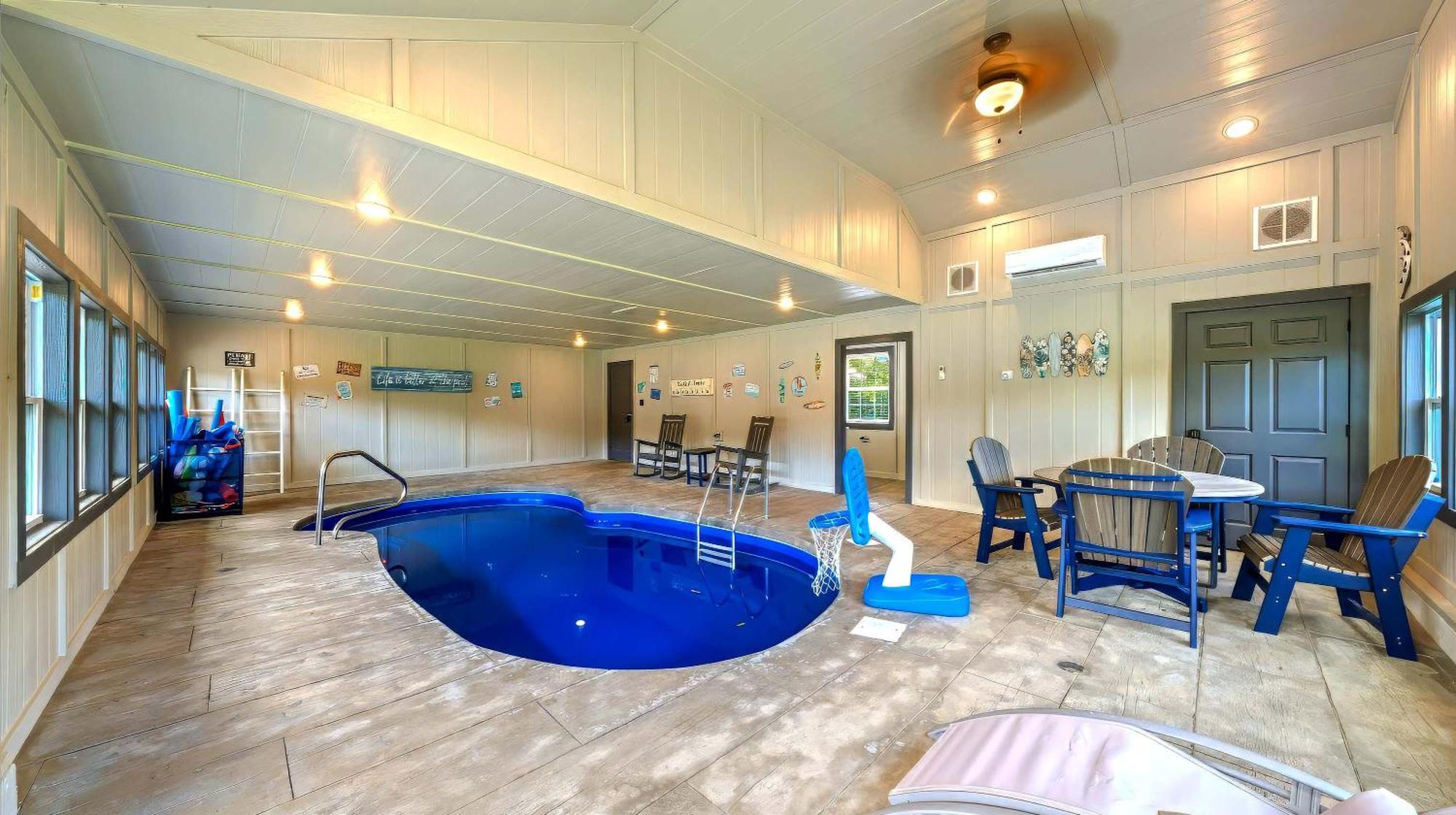 Poolside At Autumn Woods - Pool, Theater, Fireplace, Firepit, Arcade Sevierville Exteriér fotografie